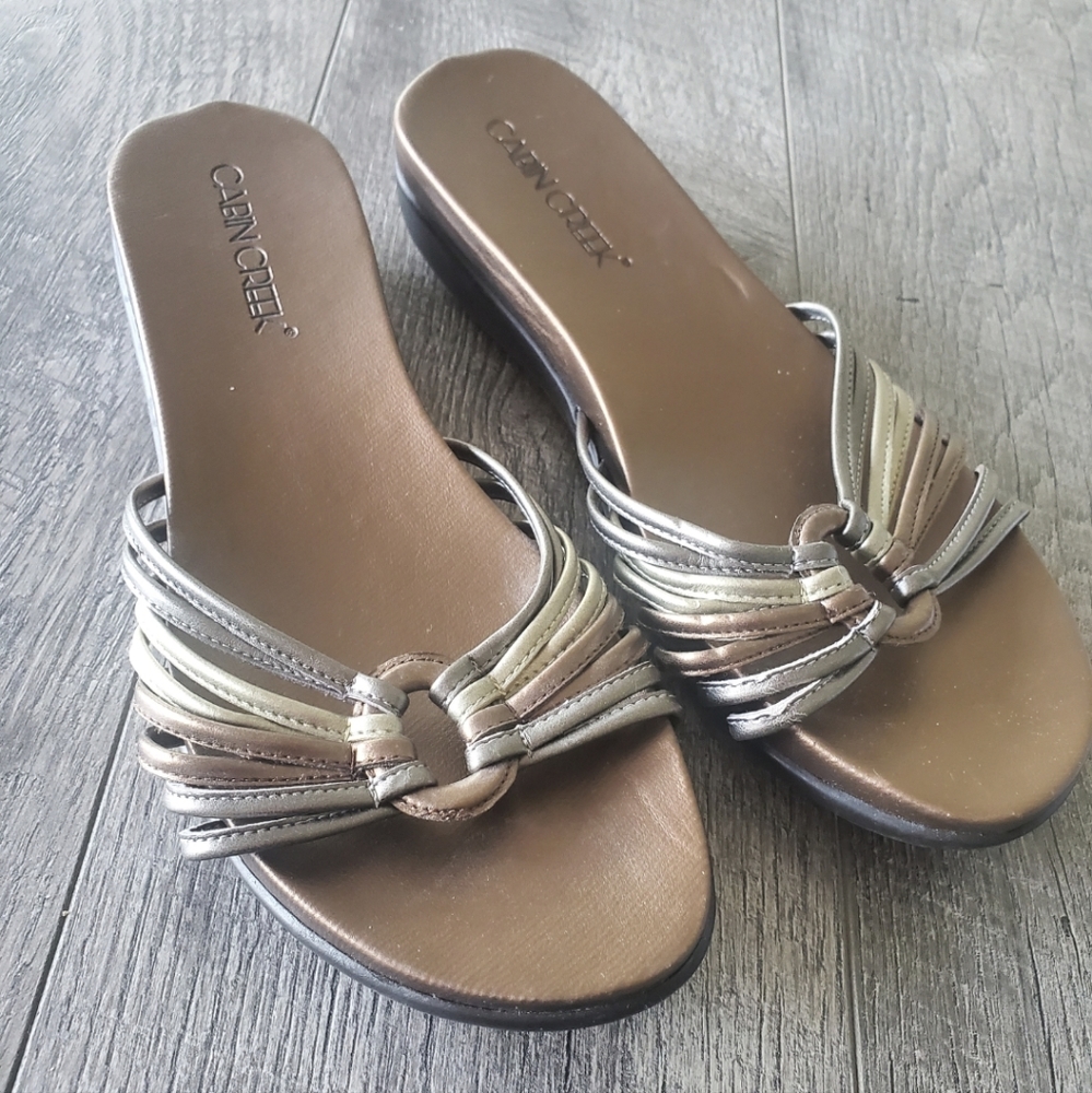 Bronze Cabin Creek Sandals